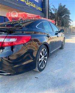 هيونداي أزيرا